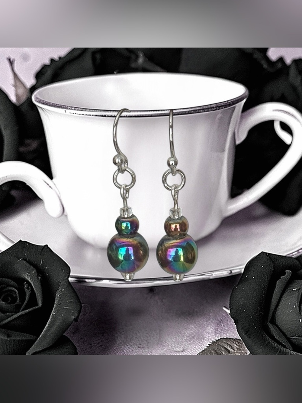 5 For $25💫Iridescent Glass Bead Earrings
